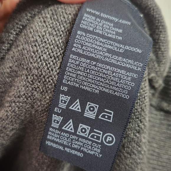 Tommy Hilfiger Mens Gray V-Neck Sweater Long Sleeve Classic Preppy Y2K Medium - Picture 6 of 7